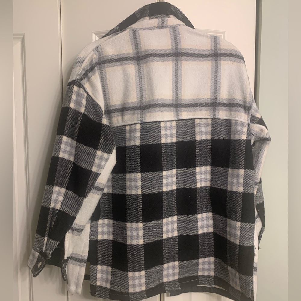H&M Shacket - Picture 3 of 6